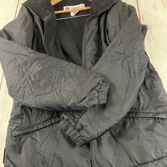 Columbia Women’s Black Jacket Coat Medium - Picture 6 of 13
